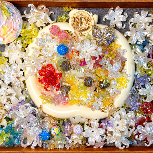 【Mixed Beads】Pearly Floral Wonderland (Buy 2 get 1 for free)