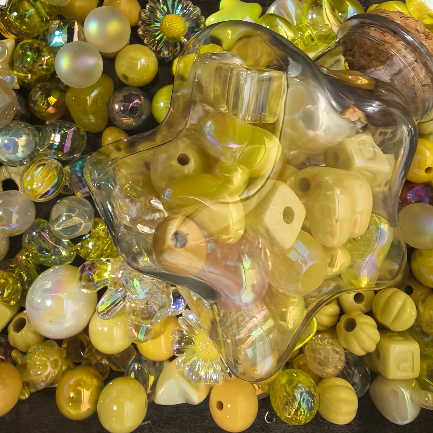 【Yellow acrylic beads appropriate for use on handmade】Live Product-Mix
