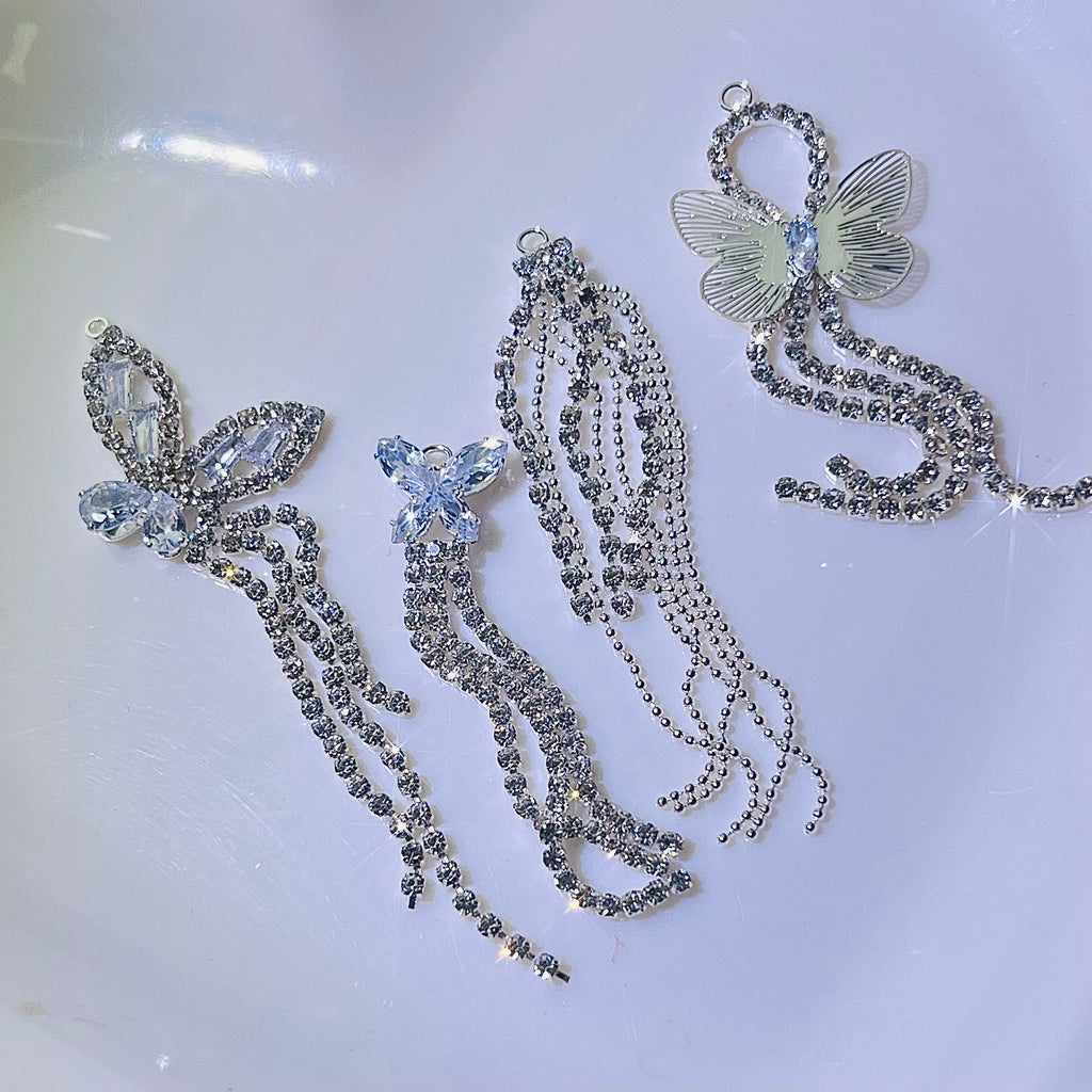 Metal Tassels - 4 tassels in 1 bag(golden mix silver)